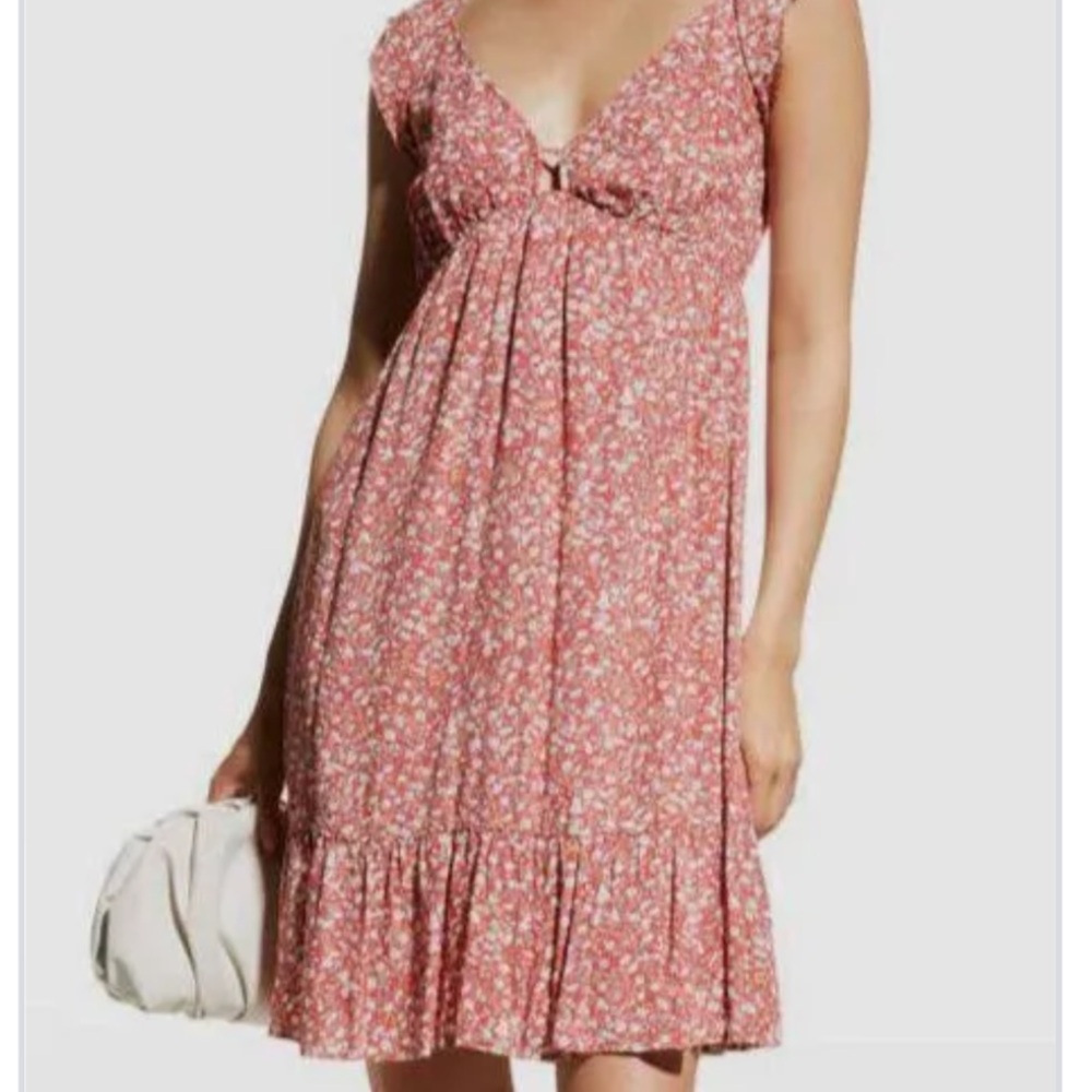 Rails Anika‎ Mini Dress In Red Ditsy
Floral
